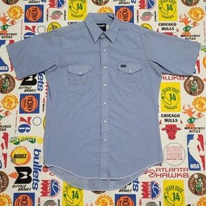 Vintage Wrangler Men's denim pearl snap Shirt